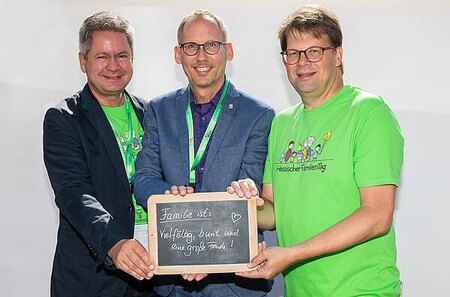 Stiftungsratsvorsitzender Matthias Wilkes von der Karl Kübel Stiftung, Hessens Sozial- und Integrationsminister Kai Klose, Fuldas Oberbürgermeister Dr. Heiko Wingenfeld (v.l.n.r.)